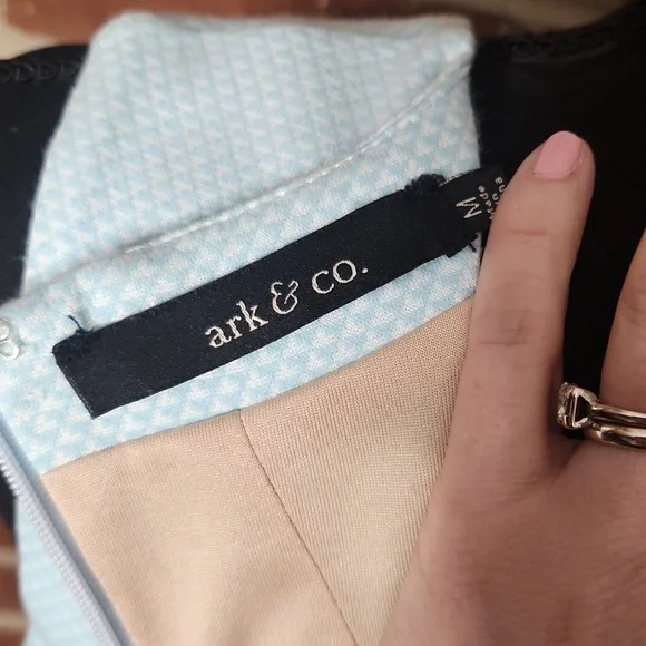 ark&co blue peplum dress, size medium - Picture 7 of 9